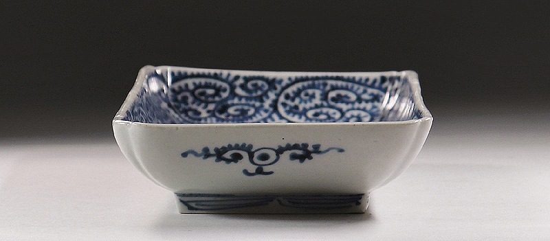 �Ű���Τ Ĺ��  ���ͻ����� ���� ������������ʸ �޵�