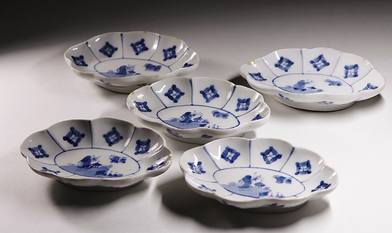 ����ë �ѷ�����   ���ͻ��� ���� ����ʸ����� �޵�