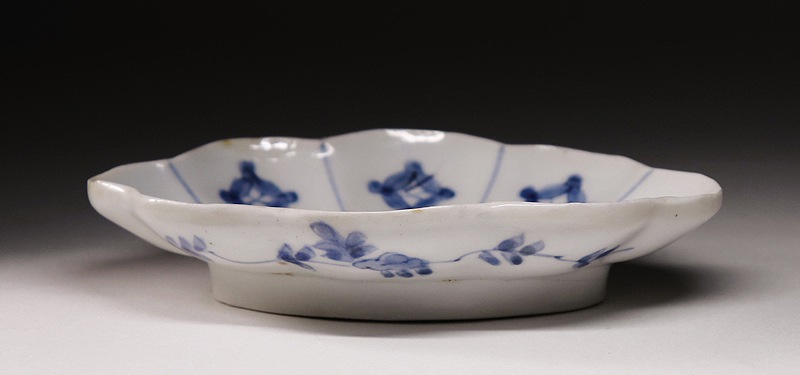 ����ë �ѷ�����   ���ͻ��� ���� ����ʸ����� �޵�