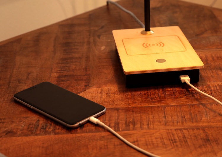 テ－ブルタッチセンサ－ランプ ワイヤレス充電機能付き|電気