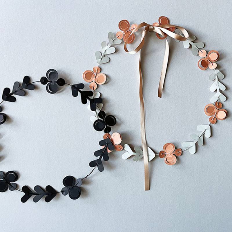 Jurianne Matter FOLK オーナメント テラコッタ・アクア リース ペーパークラフト ペーパーフラワー 紙 花 飾り付け 手作り かわいい おしゃれ 雑貨 おもしろ雑貨 オランダ バー