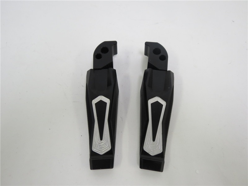 MT07 R25/3 MT25/03 MT09 TMAX NMAX用 cnc タンデムステップセット 黒