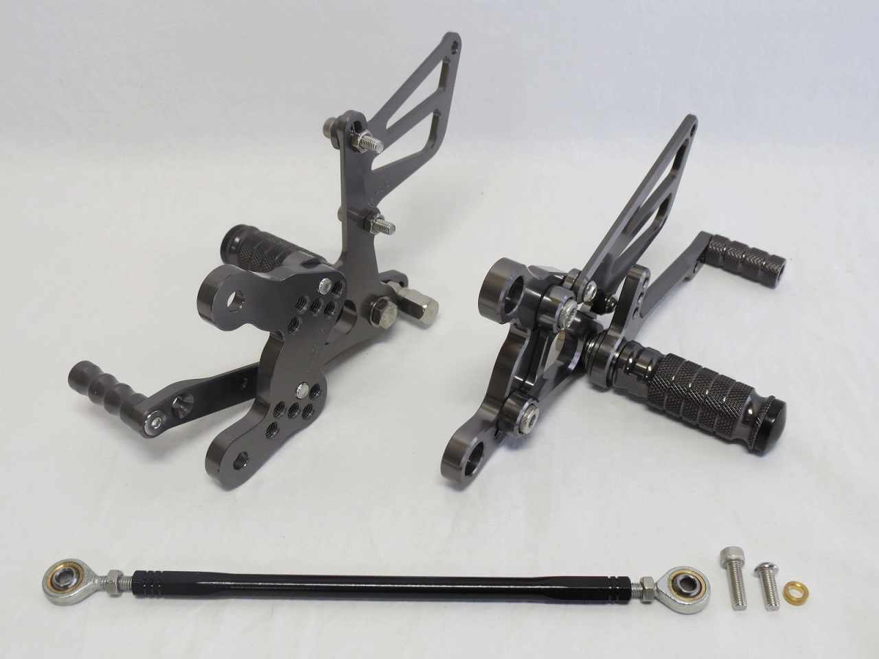 CNC 調整式 HONDA CBR400RR/CBR900 NC29 バックステップ 灰|CBR400|HONDA