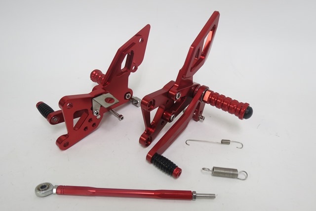 YZF-R25 R3 r25 MT-25 MT-03 バックステップ CNC 赤|MT-25/MT-03|YAMAHA