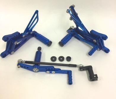 ヤマハ YZF-R1 2007-2008 調整式　バックステップCNC 青|YZF-R1|YAMAHA