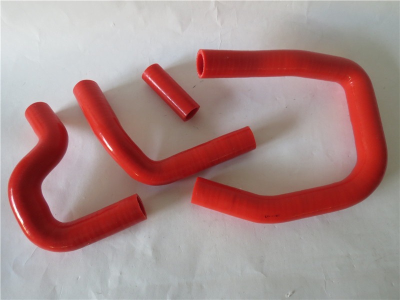 KAWASAKI ZX-10R 04-05 シリコン ラジエターホース 赤|ZX-10R|KAWASAKI