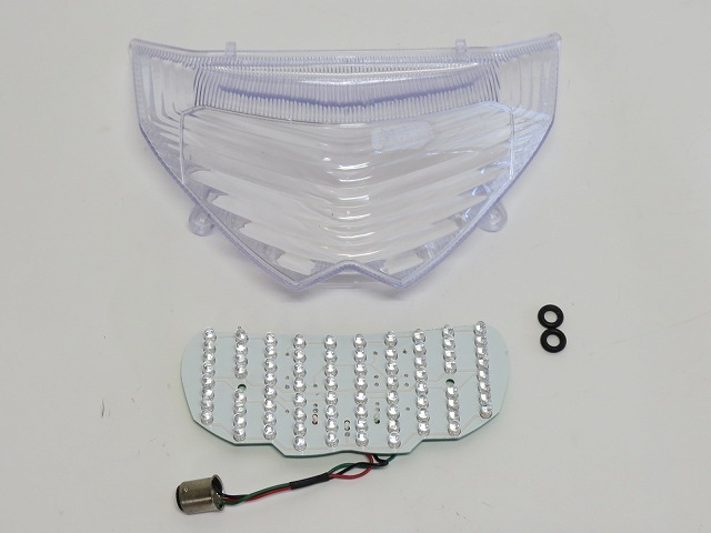 �Х�ǥ��å� Bandit650 1250 09-10ǯ LED�ơ��륯�ꥢ224