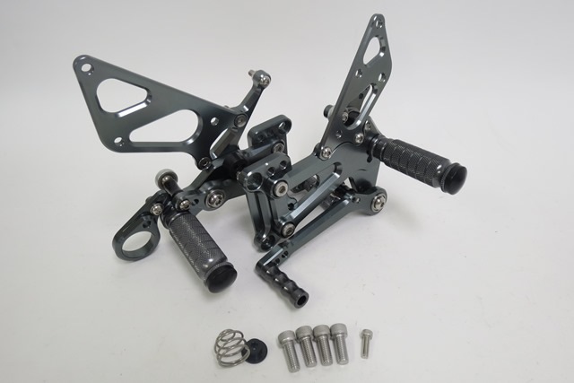 BMW S1000RR 09-14年 調整式　バックステップ CNC加工 灰|BMW