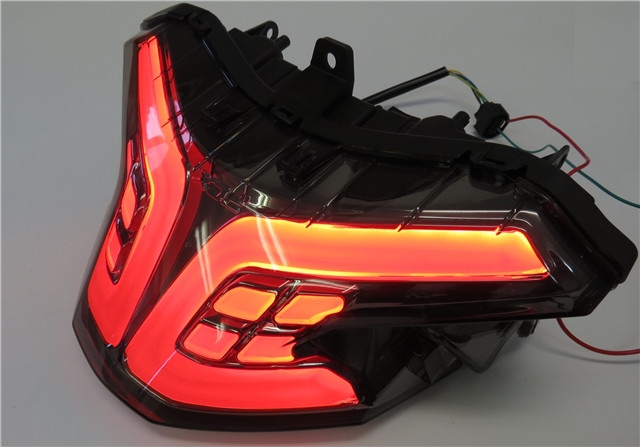 PCX 125 150 2018-2020 jf81 kf30 カスタム LEDテールウインカー内蔵