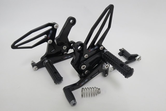 NINJA250 NINJA400 ニンジャ 2018- CNC 調整式 バックステップ 灰 Cタイプ|NINJA250/300|KAWASAKI