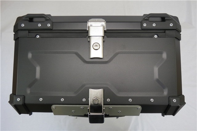 アルミトップケース 65L 中型 リアボックス ツーリングボックス 汎用 黒 A|ADV|HONDA