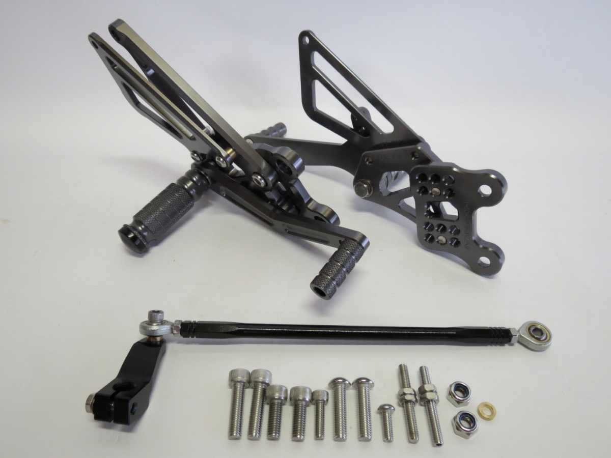 mas出品 kawasaki Ninja ZX-12R 2000-2006 CNC 調整式 バックステップ 灰