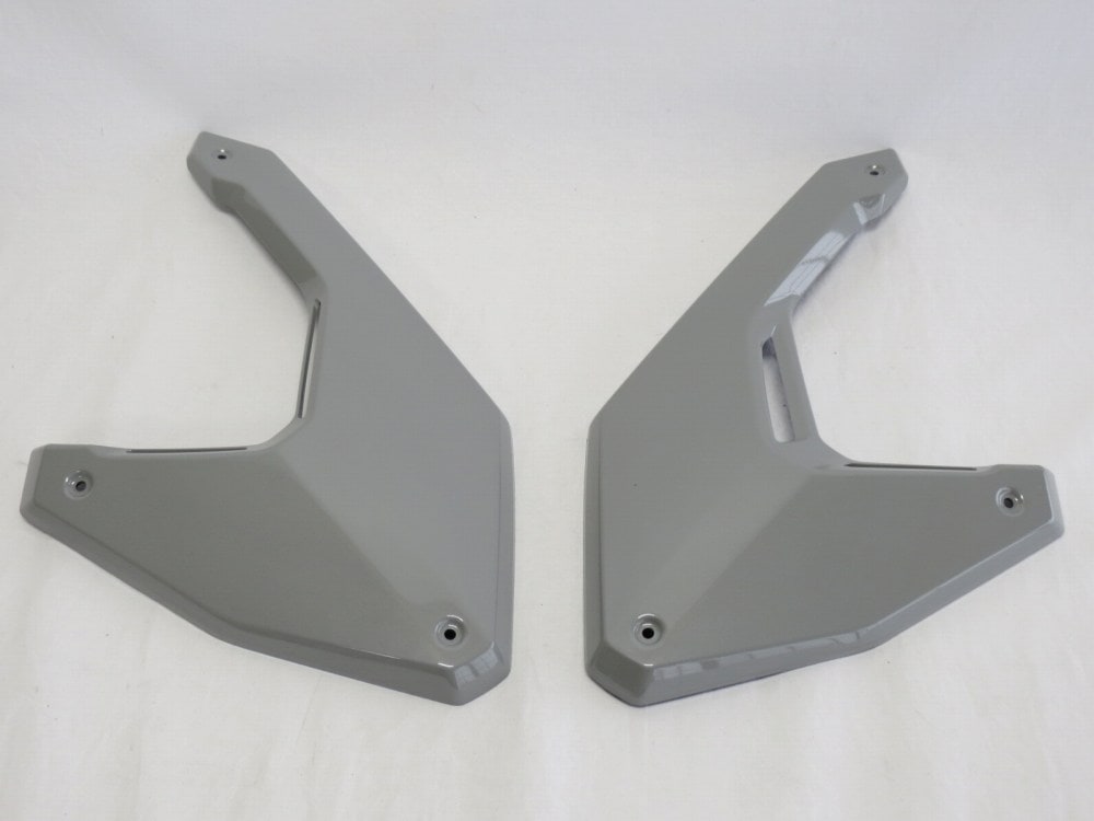 X-ADV750 XADV 750 2021- サイドカバー 銀|X-ADV|HONDA