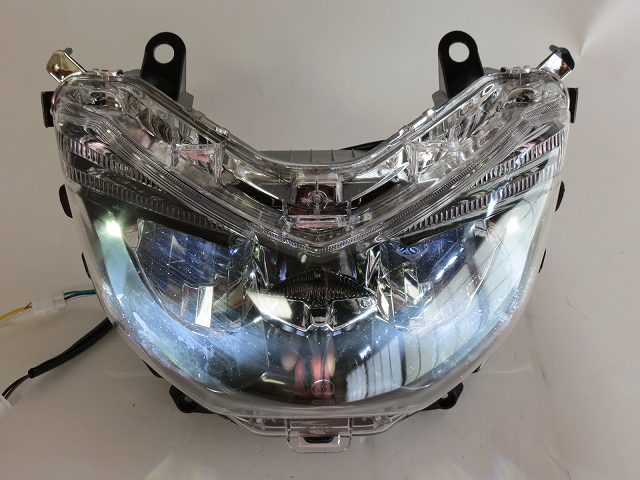 NMAXヘッドライト 楽天市場】純正タイプ ヘッドライト NMAX 2016-2020 n-max