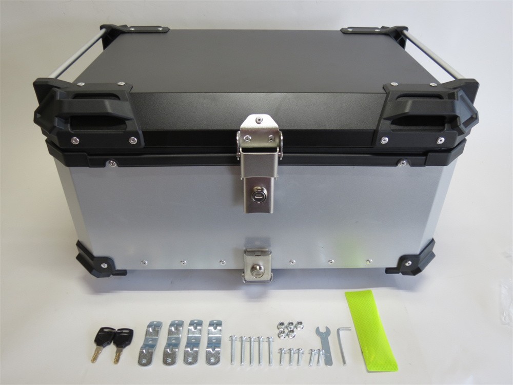 リアボーテ⭐︎マックスボディ XMAX x-max SG42J トリシティ300 リアキャリア & 65Lリアボックス黒銀