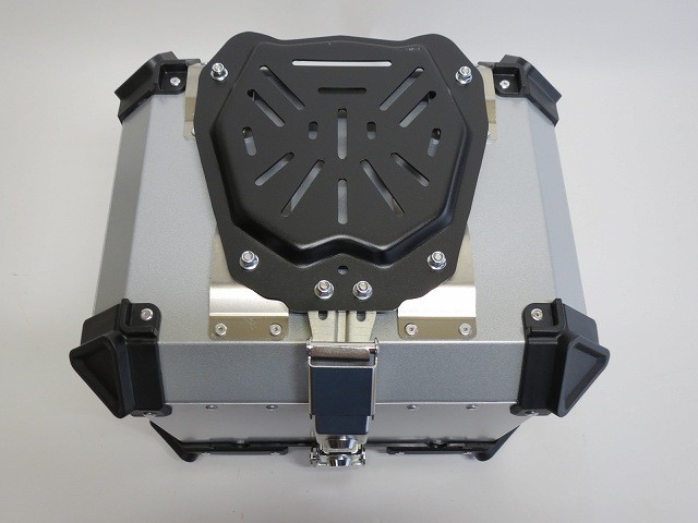 アルミトップケース 36L リアボックス ツーリング ボックス 汎用 アルミトップケース 36L リアボックス ツーリング ボックス 汎用