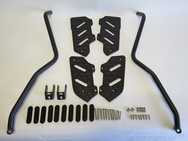 t-max560 TMAX560 2022以降 CNC アルミ ステップボード & ステンレス フレームバンパー スリップ 防止機能付左右セット 黒|T-MAX|YAMAHA