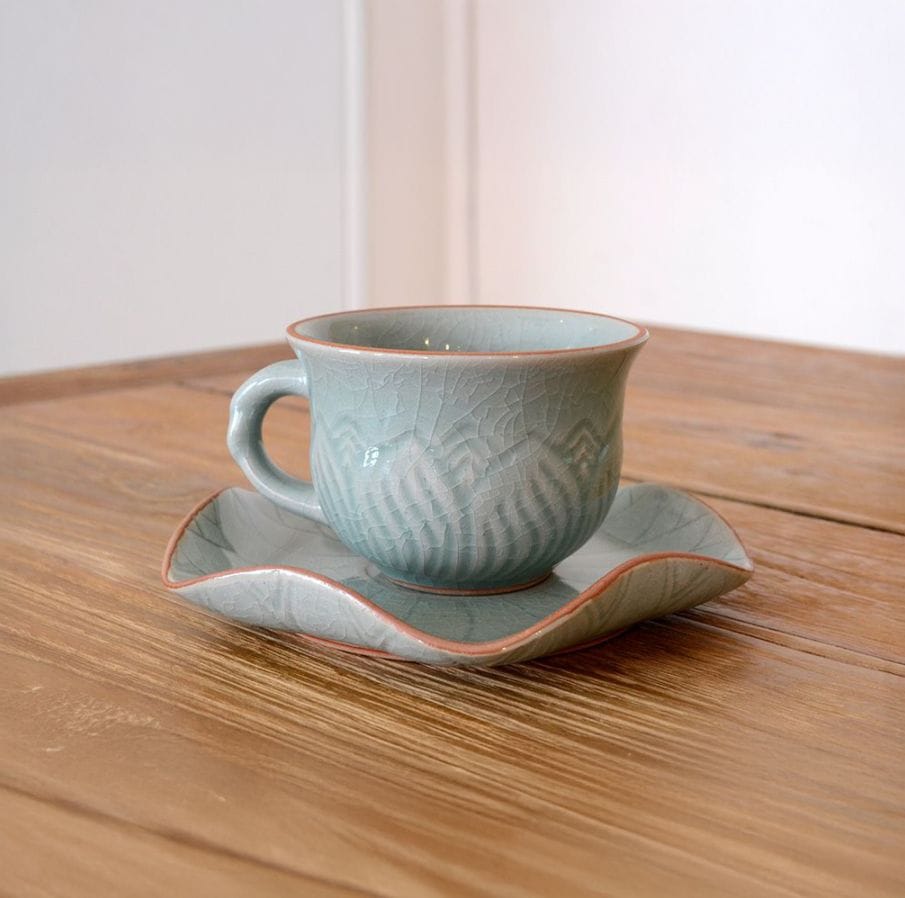 セラドン焼き カップ＆ソーサー(ロータス)