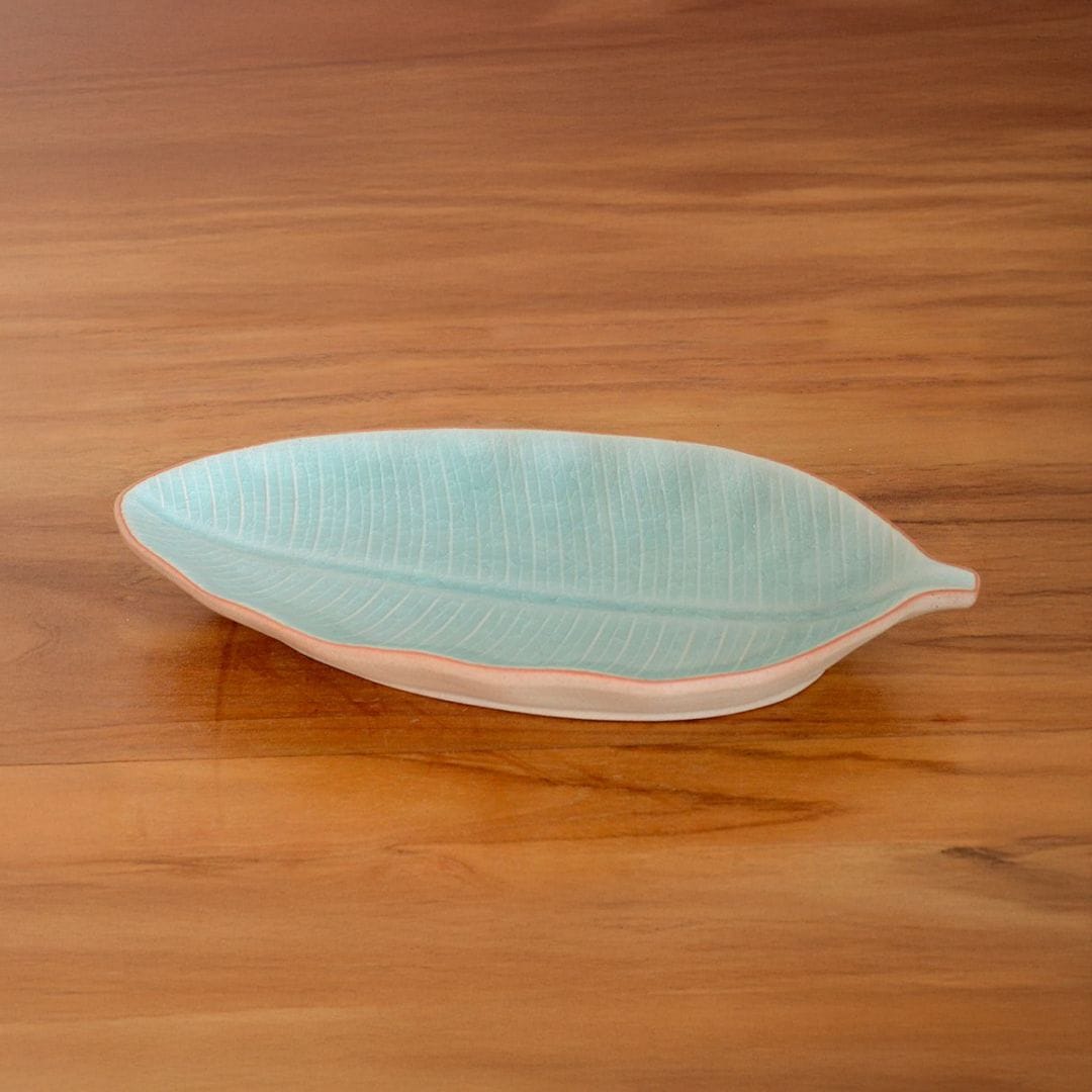 セラドン焼き バナナリーフのお皿