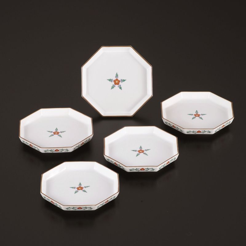 9.　濁手　唐草文　皿揃