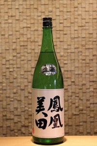 ˱ ܶ    1800ml