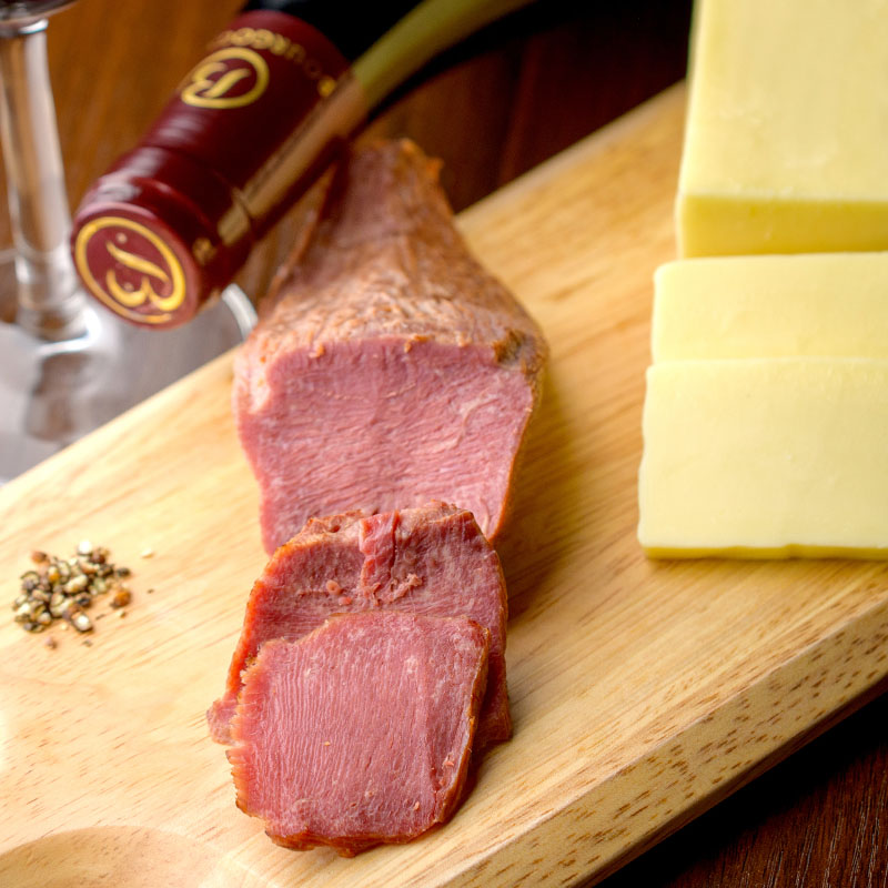 ブナの森が香る 閣の牛たんスモークプレーン&パストラミ 食べ比べセット