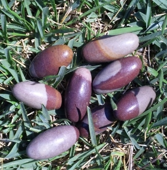 石の名前（50音）から探す