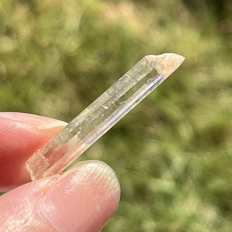 希少☆　MGMクォーツ　メロディグリーンマイン Melody Green Mine メロディグリーンマイン MGMクォーツ 大型