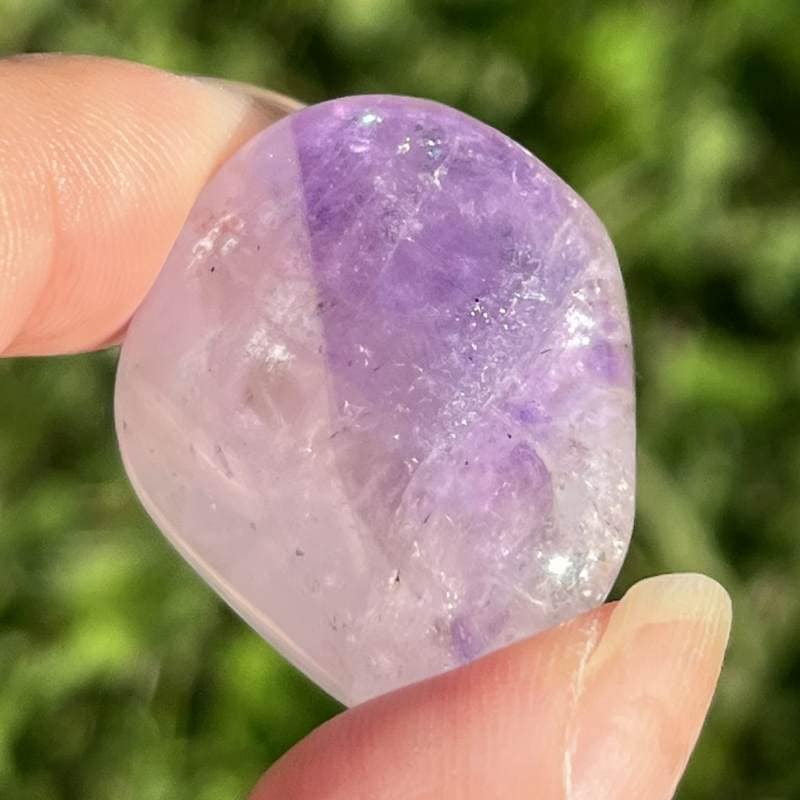 ブランドバーグアメシスト｜天然石・クリスタルの通販Makoce(マコーチェイ)