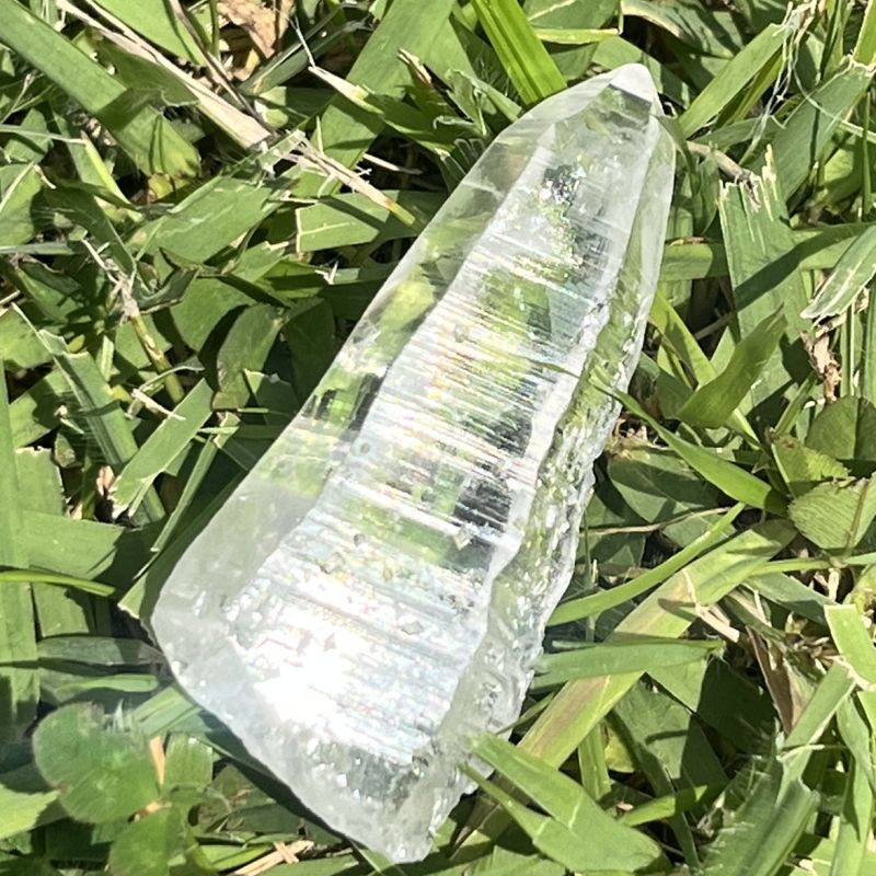 モンド・クォーツ・クリスタル（AAクオリティ/ファーストロット）12（リッジたくさん、アバンダンス）