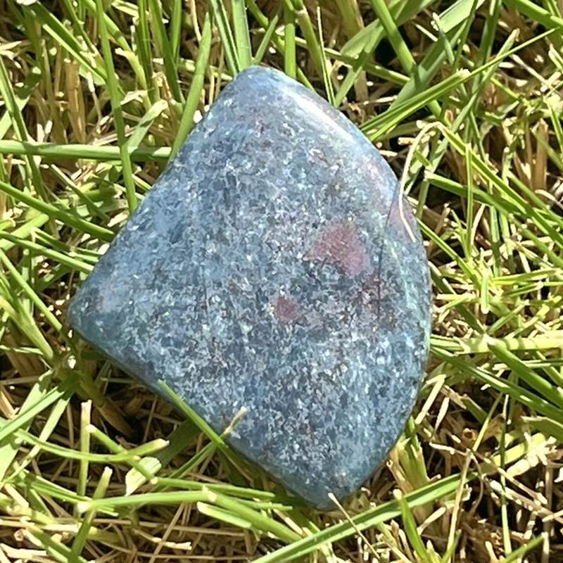 ルビー・イン・カイヤナイト・ルース4