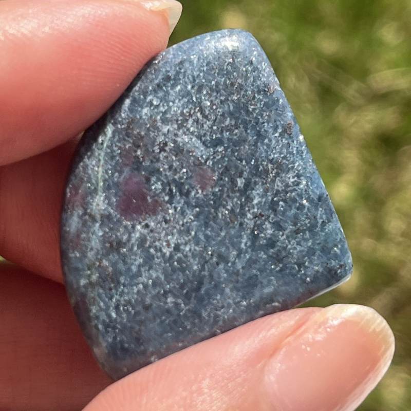 ルビー・イン・カイヤナイト・ルース4