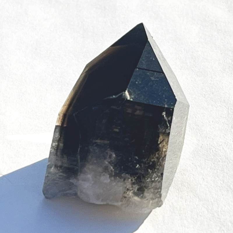 モリオン（黒水晶）原石ポイント4（リニエイテッド）