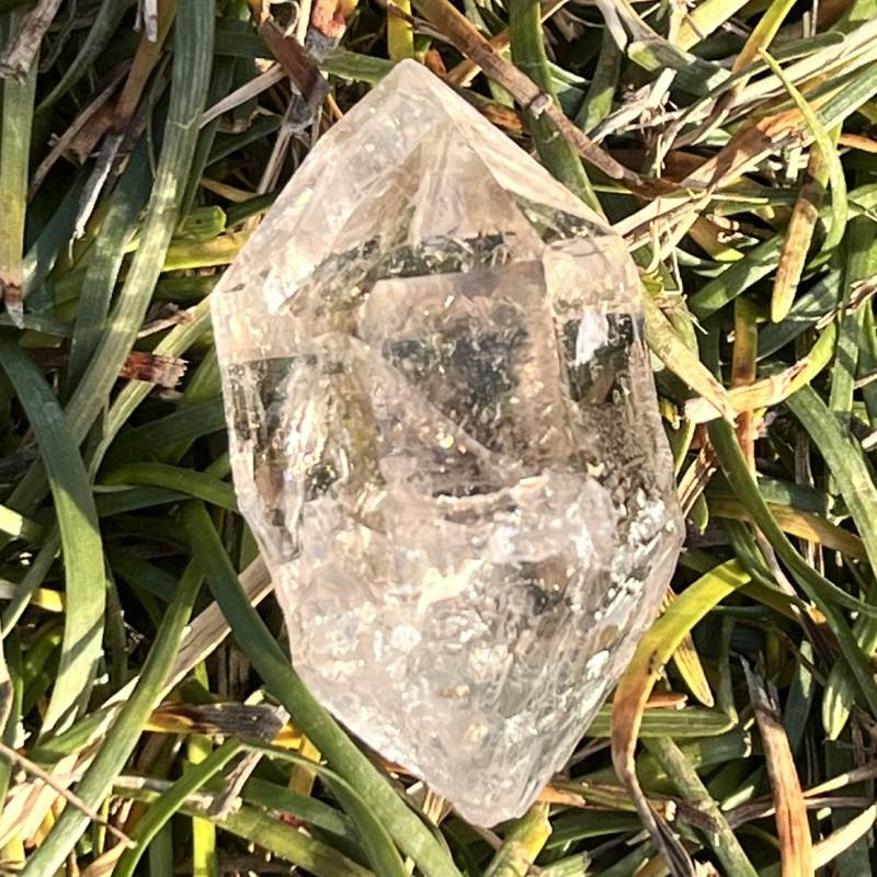 ブランドバーグ・クリスタル原石ポイント1（DT、エレスチャル、ウォーリアー、レインボウ）