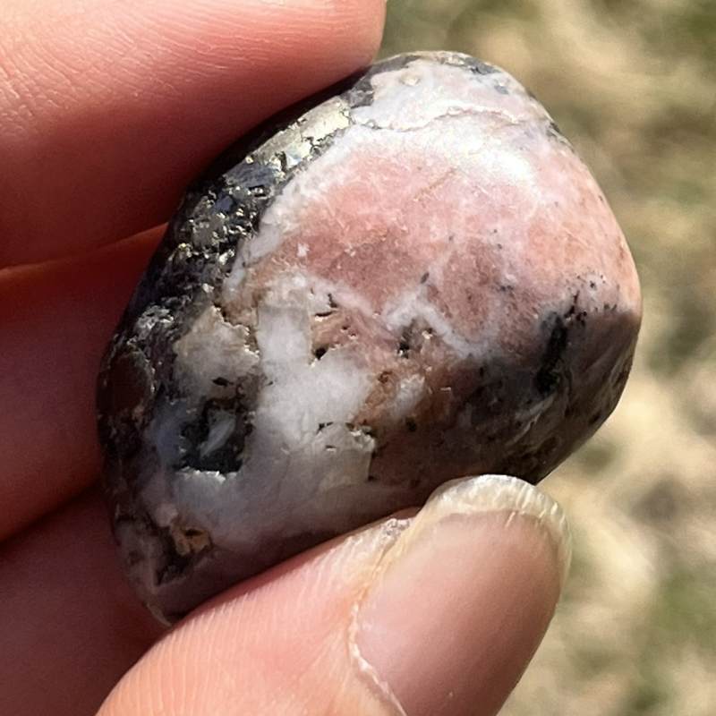 トリプライト・ワグネライト・ウィズ・ゴールデンパイライト・タンブル4