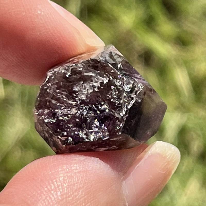 ブランドバーグ・アメシストクオーツ原石ポイント10