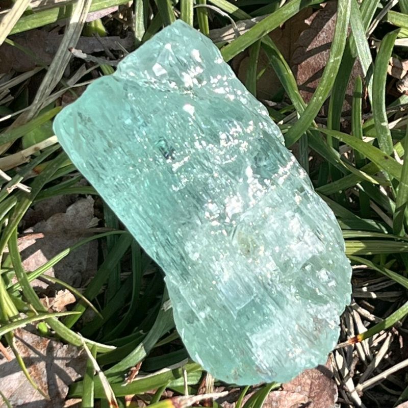 アクアマリン原石（ハイクオリティ）（大）