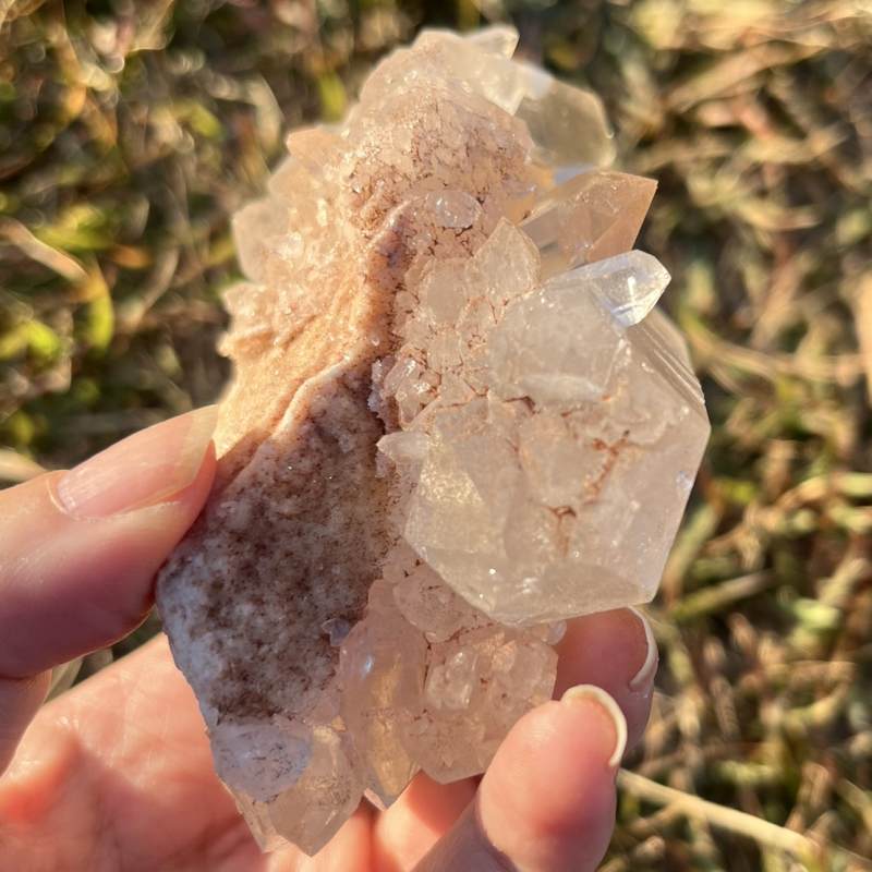 マニカランクォーツ原石（大）（レインボウ、DT）