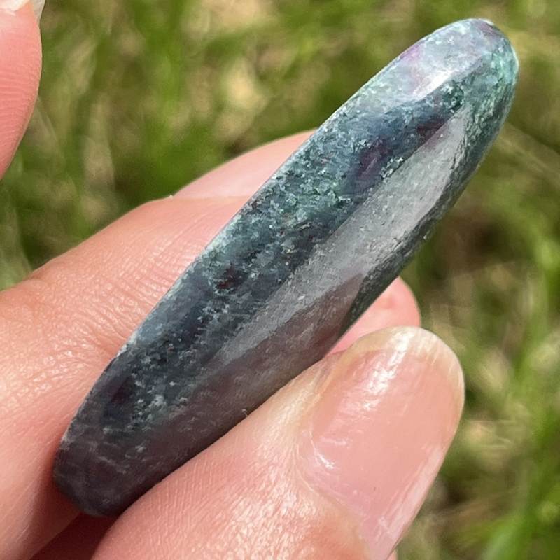 ルビー・イン・カイヤナイト・ルース1