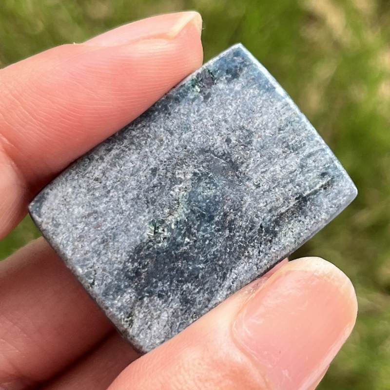 ルビー・イン・カイヤナイト・ルース2