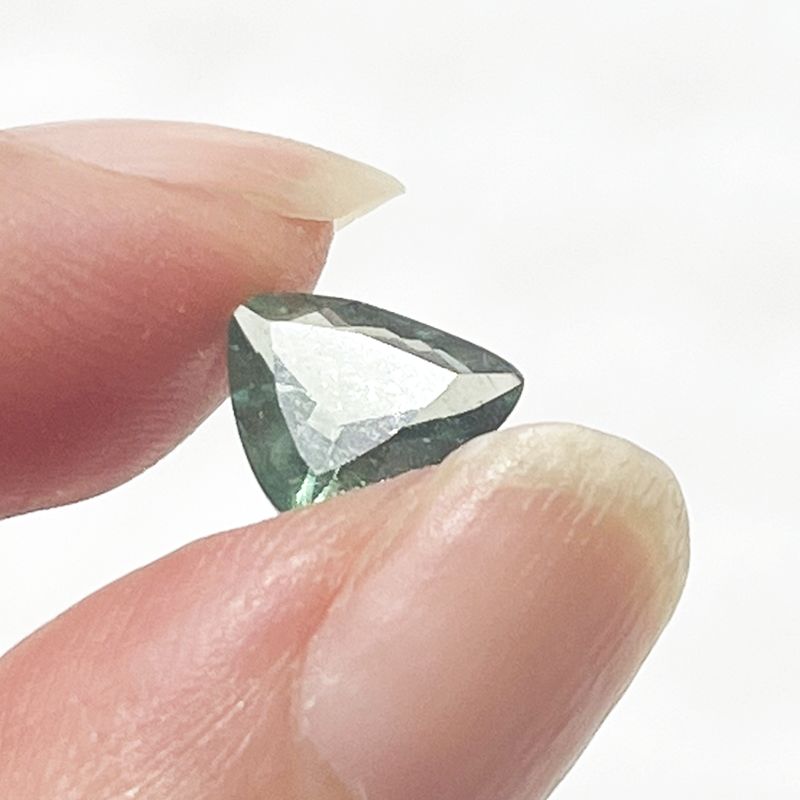 ブルーグリーン・アパタイト・ルース（メロディ・ガレージセール）1