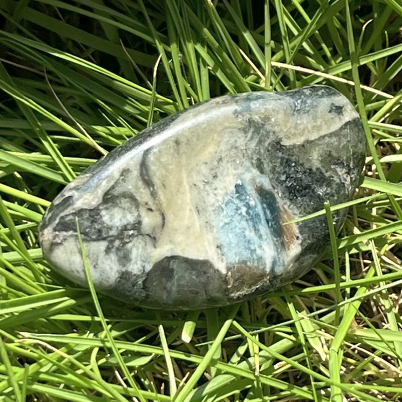 ダイアナイト・ポケットストーン