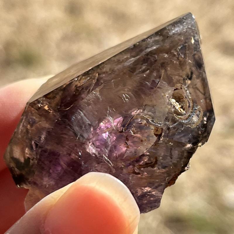 ブランドバーグ・アメシストクオーツ原石ポイント4