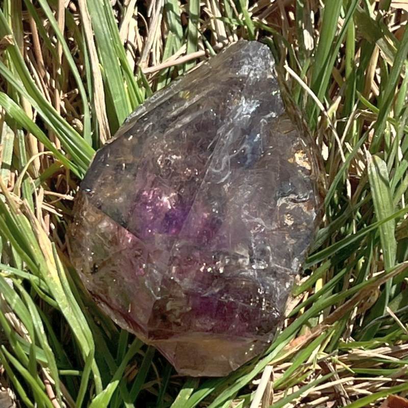 ブランドバーグ・アメシストクオーツ原石ポイント4