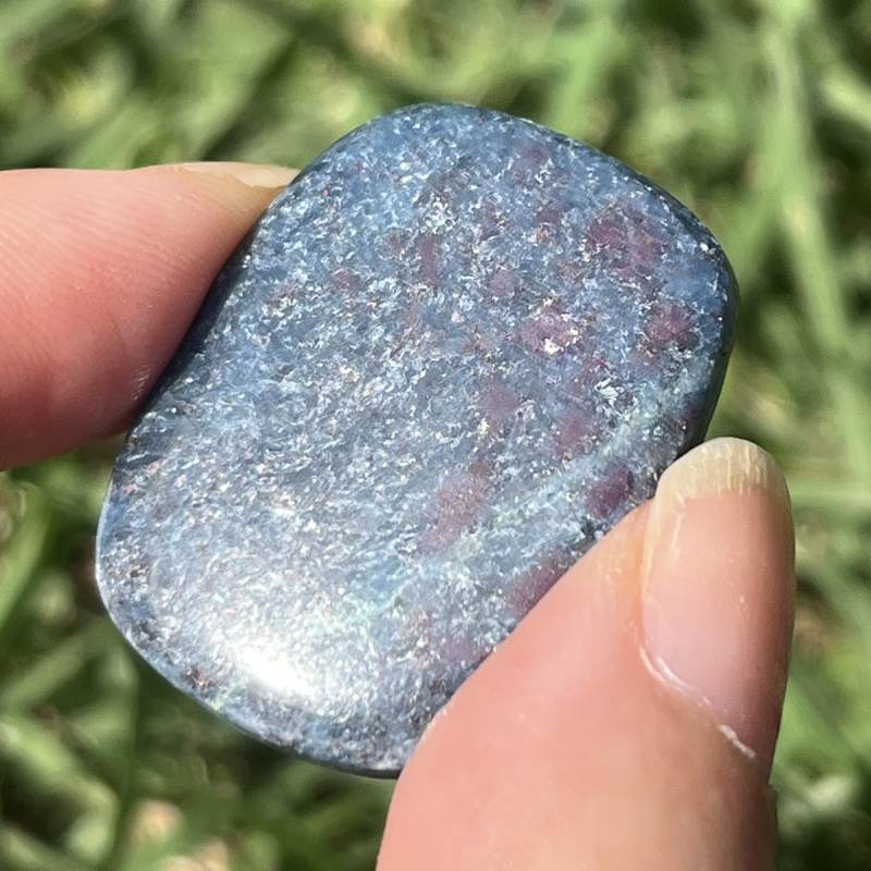 ルビー・イン・カイヤナイト・ルース５