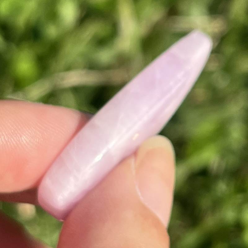 ラベンダー・クンツァイト・しずく型カボション7