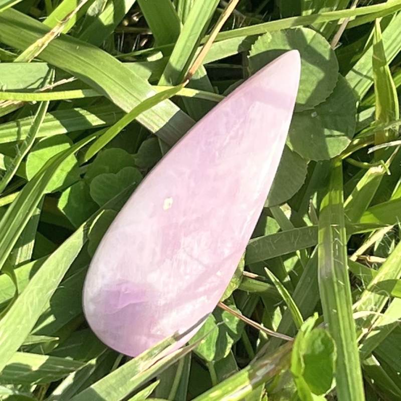 ラベンダー・クンツァイト・しずく型カボション7