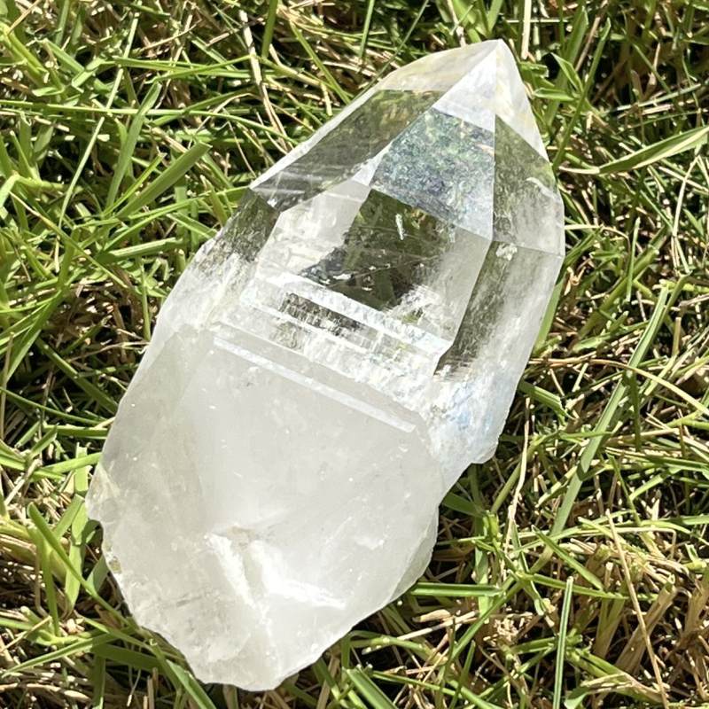 コロンビアレムリアン・原石ポイント（AAAAクオリティ）（レインボウ）