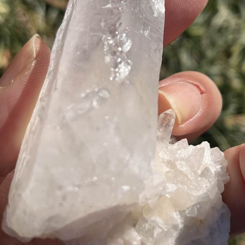 ライトニング・クォーツ大（雷水晶）4（レインボウ）