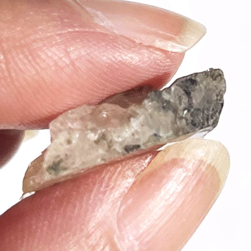 ロシア産フェナカイト・ハーフポリッシュ（ハイグレード）（超レア）